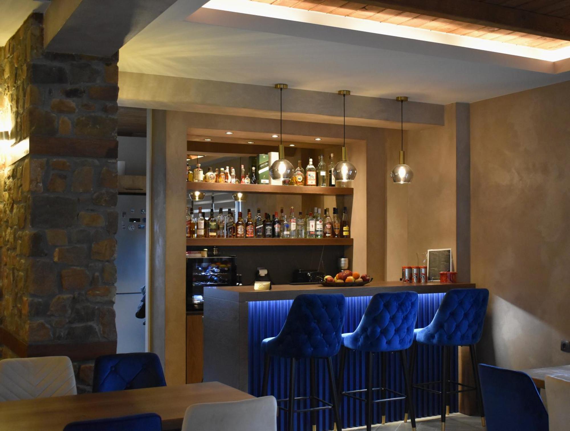 Hotel Ζέον Ύδωρ Órma Esterno foto